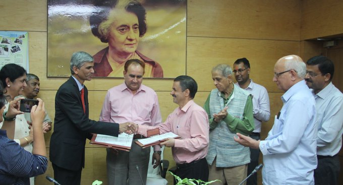 IGNOU and MKCL Signed MoU for BBA Service Management at Workplace